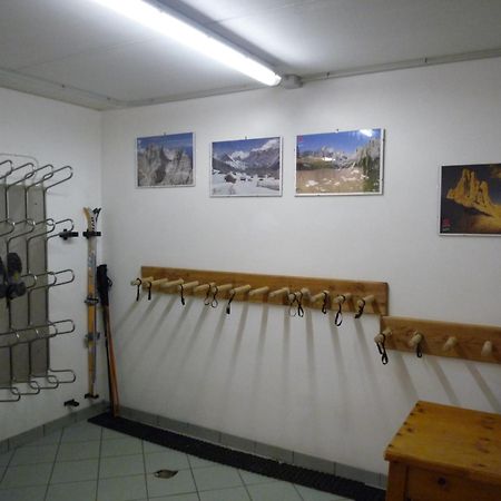 Residence Le Rose Pozza di Fassa Zewnętrze zdjęcie