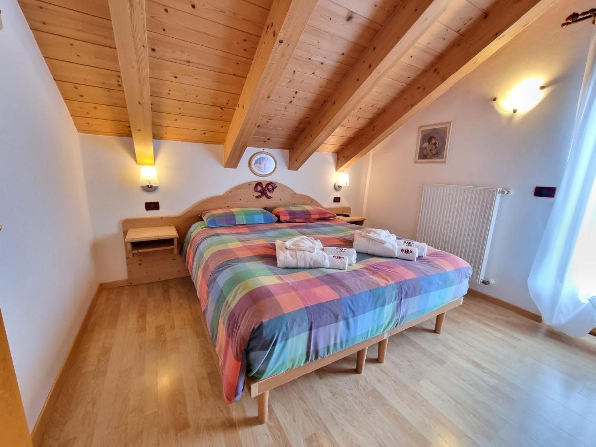 Residence Le Rose Pozza di Fassa Zewnętrze zdjęcie
