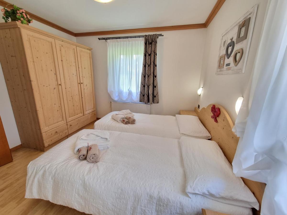Residence Le Rose Pozza di Fassa Zewnętrze zdjęcie