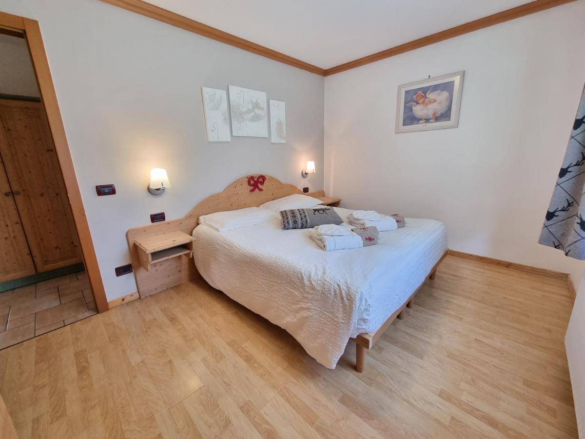 Residence Le Rose Pozza di Fassa Zewnętrze zdjęcie