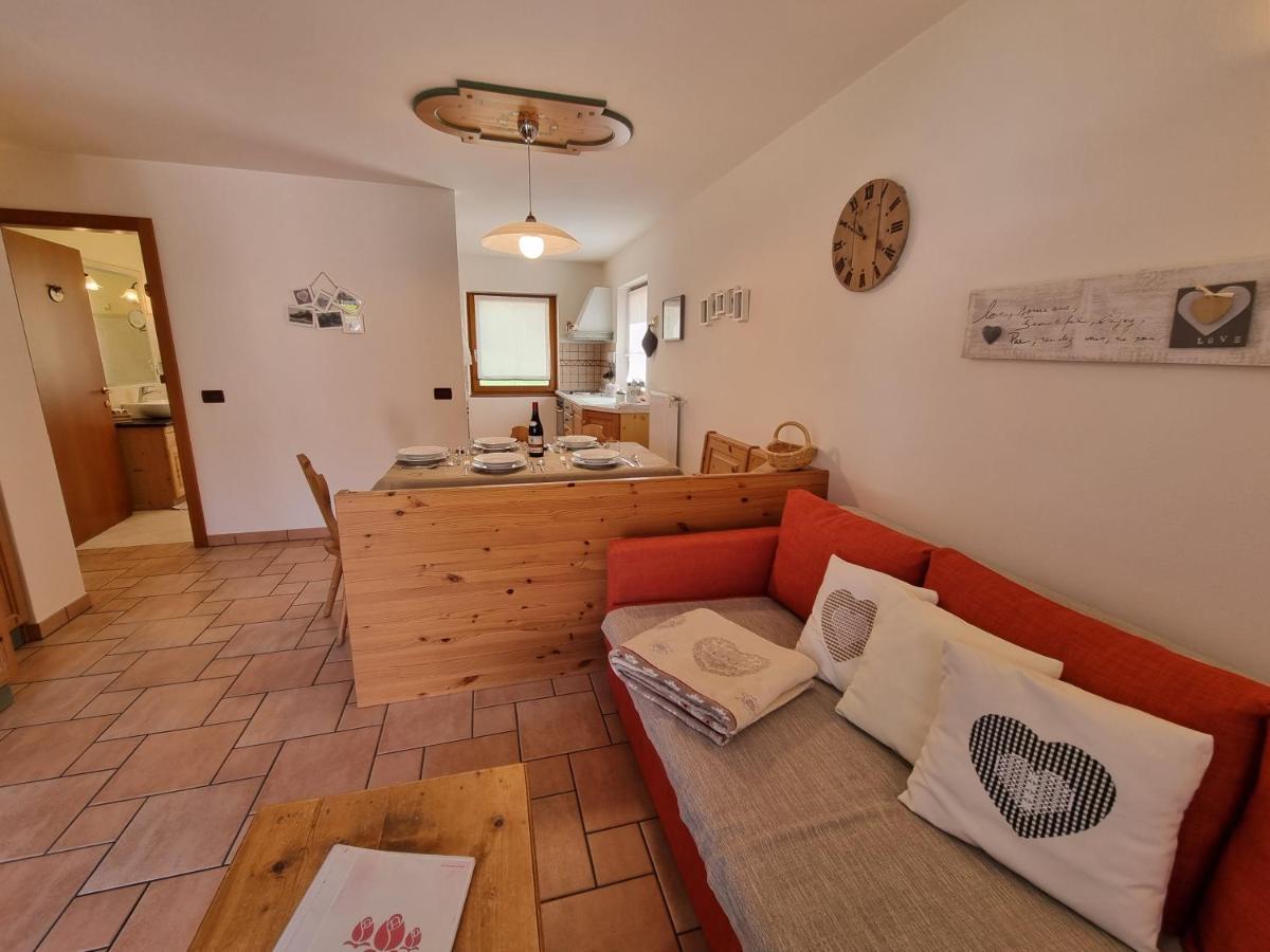 Residence Le Rose Pozza di Fassa Zewnętrze zdjęcie