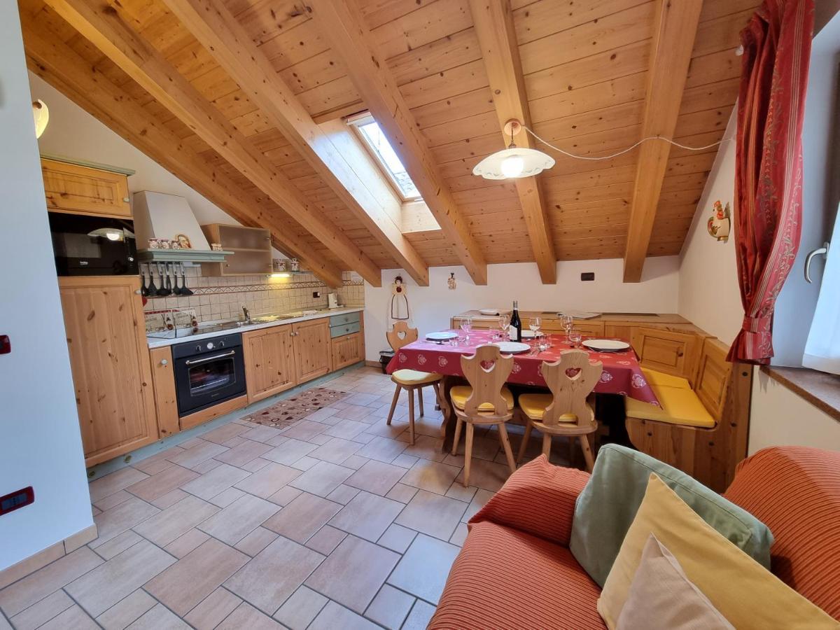 Residence Le Rose Pozza di Fassa Zewnętrze zdjęcie